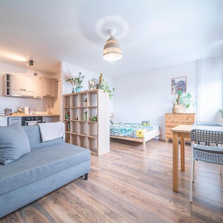 10Th Floor Studio In The City Center Of Wroclaw 아파트 외부 사진